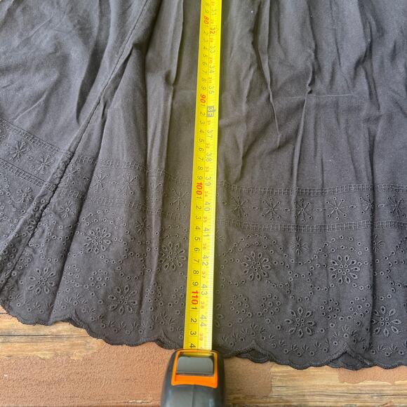 Old Navy Black Smocked Waist Midi Dress Women’s Size M Embroidered Hem - Picture 10 of 14